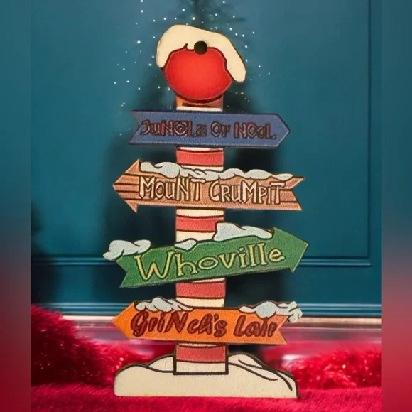 The Grinch Trio wooden ornaments (new) - Picture 6 of 7